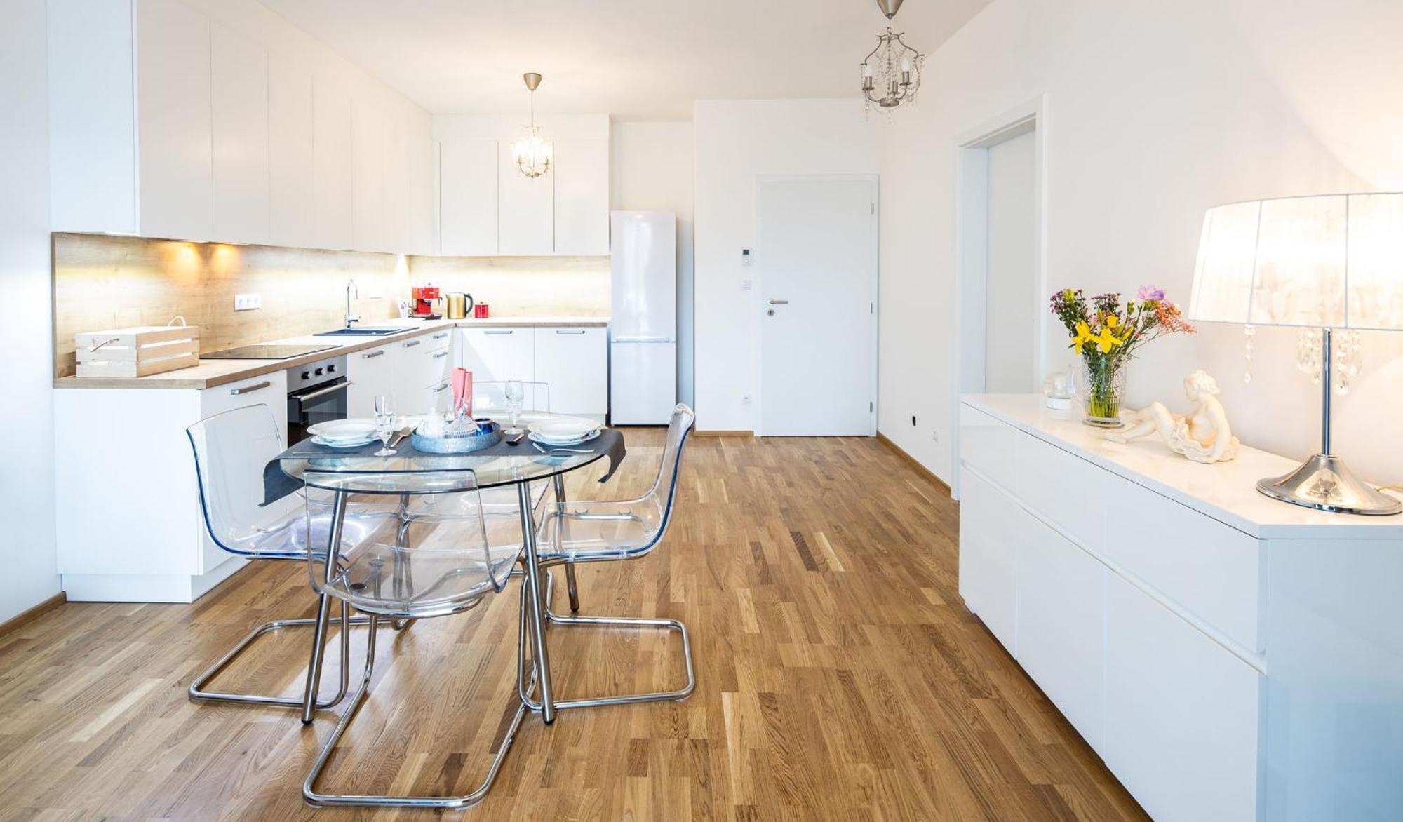 Silvie Apartments - Zlate Terasy Olomouc Bagian luar foto